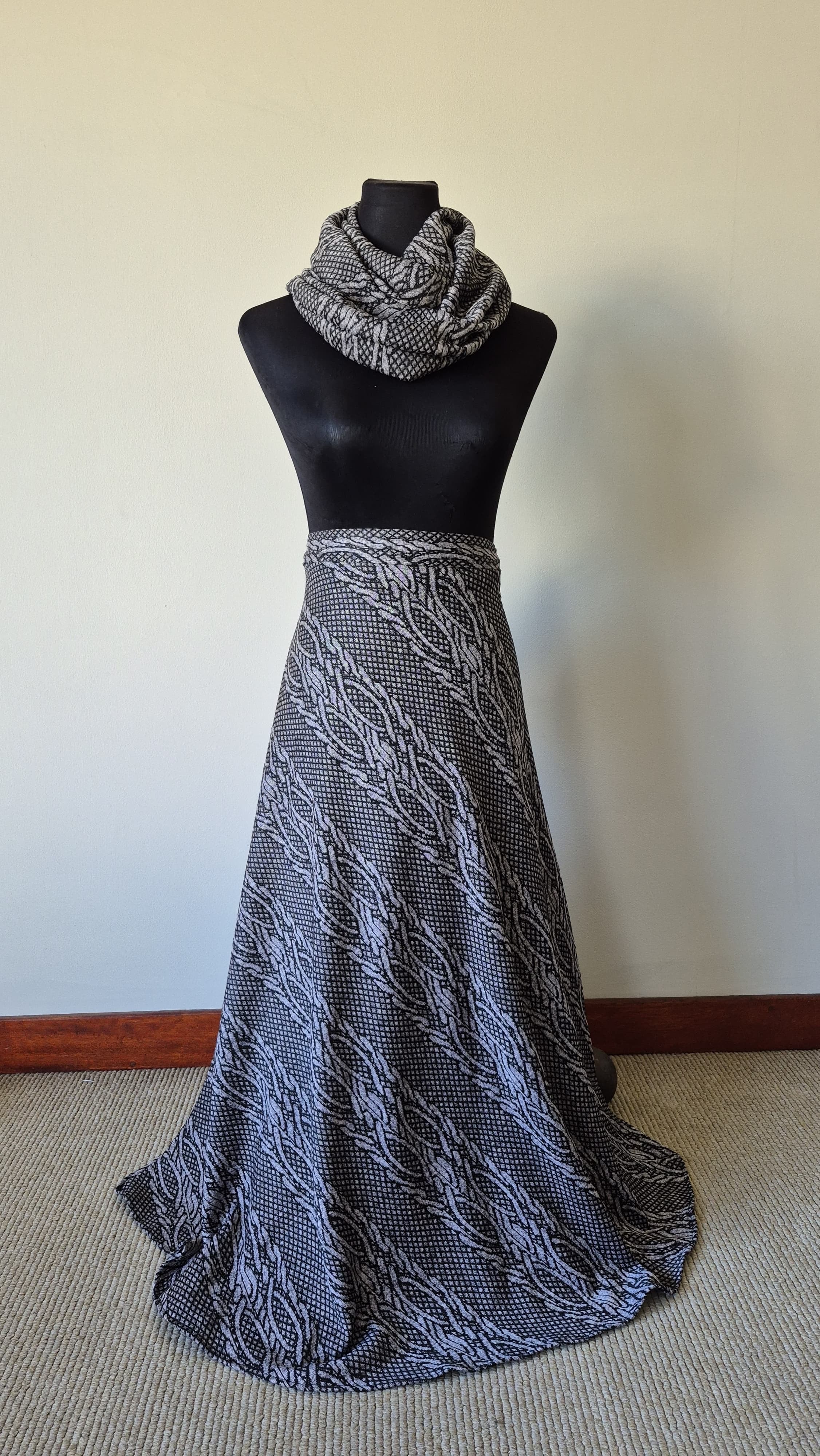 Grey & Black Patterned