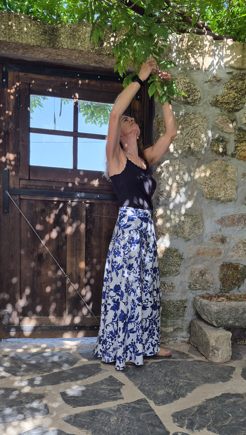 Navy Blue & White Floral