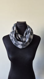 Grey Checkered Snood