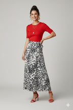 Black & White Leopard Print