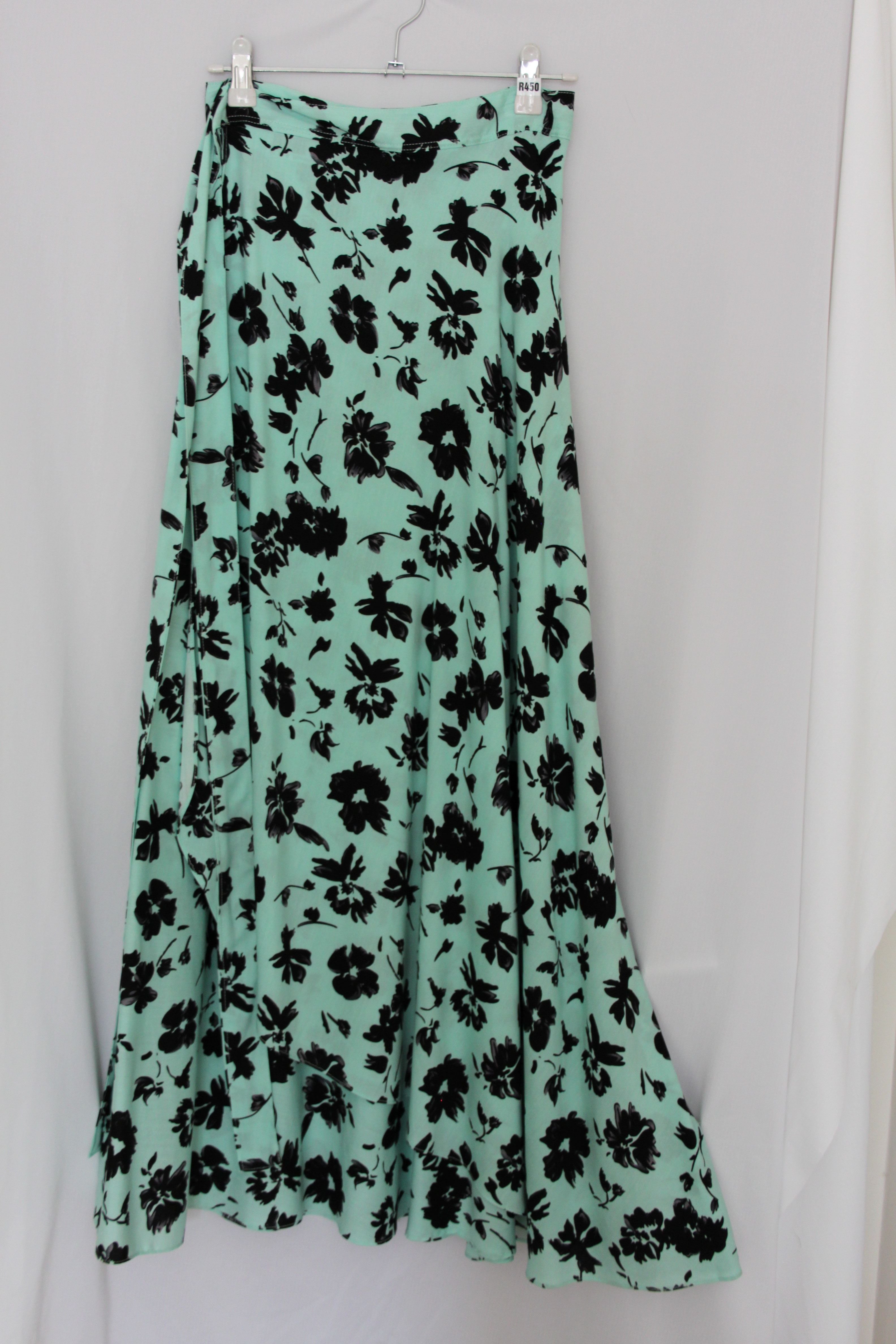 Green & Black Floral