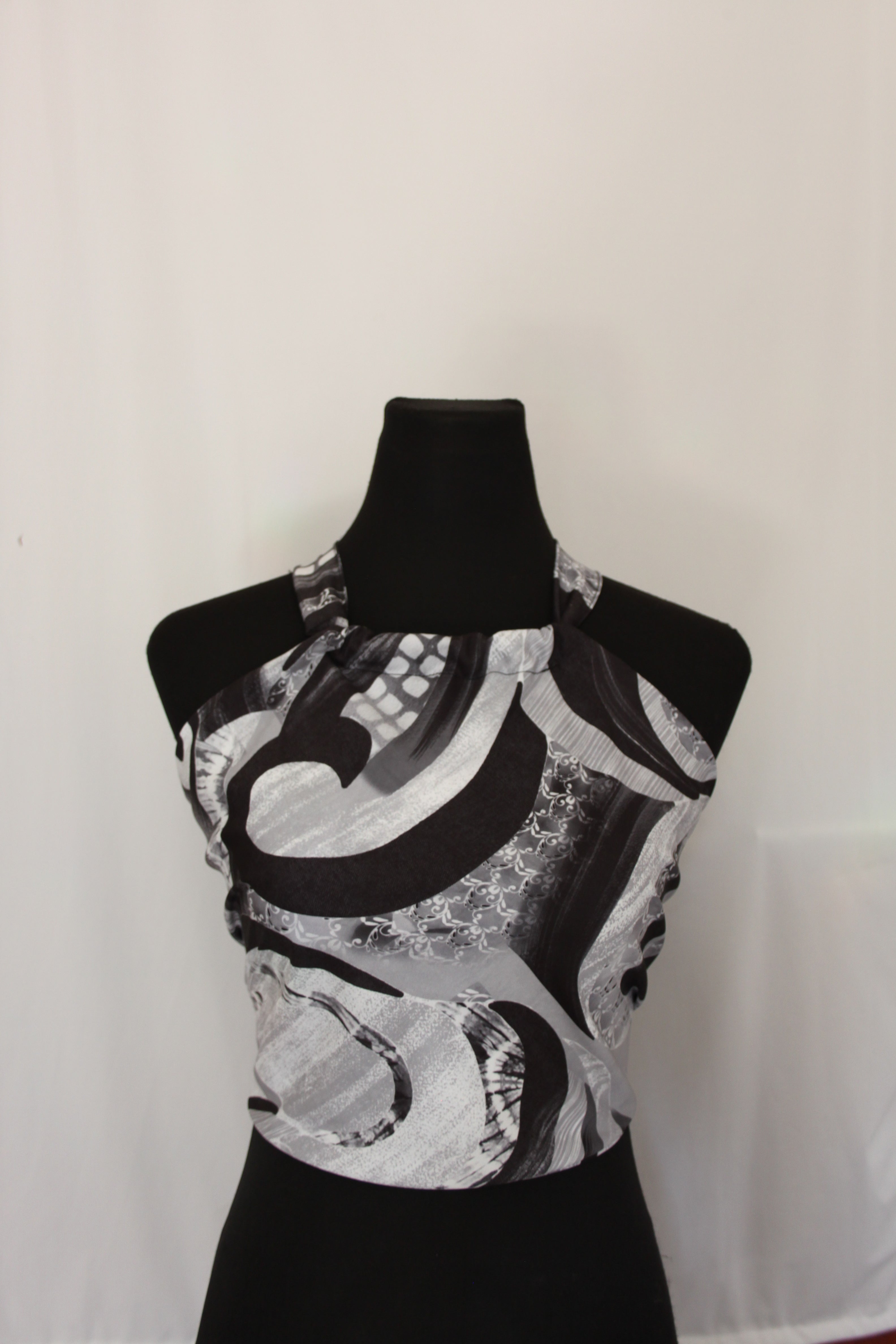 Black & White Abstract Swirl - Top