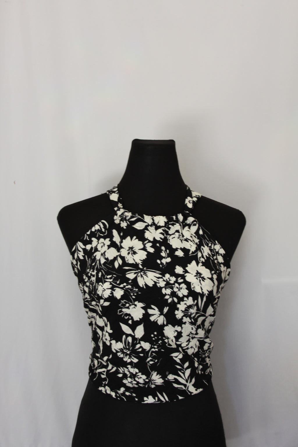 Black & White Abstract Floral - Top